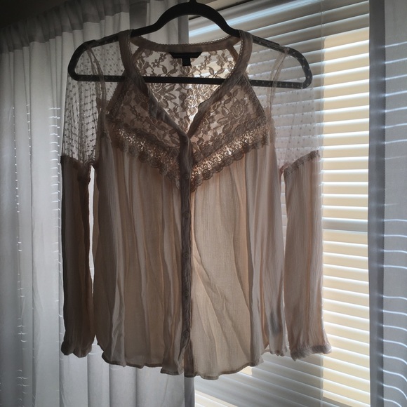 American Eagle Outfitters Tops - Off White American Eagle Lace Boho Top